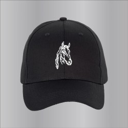 Casquette couleur noire coton brodée motif tête cheval taille unique. 7 couleurs de broderie disponibles.